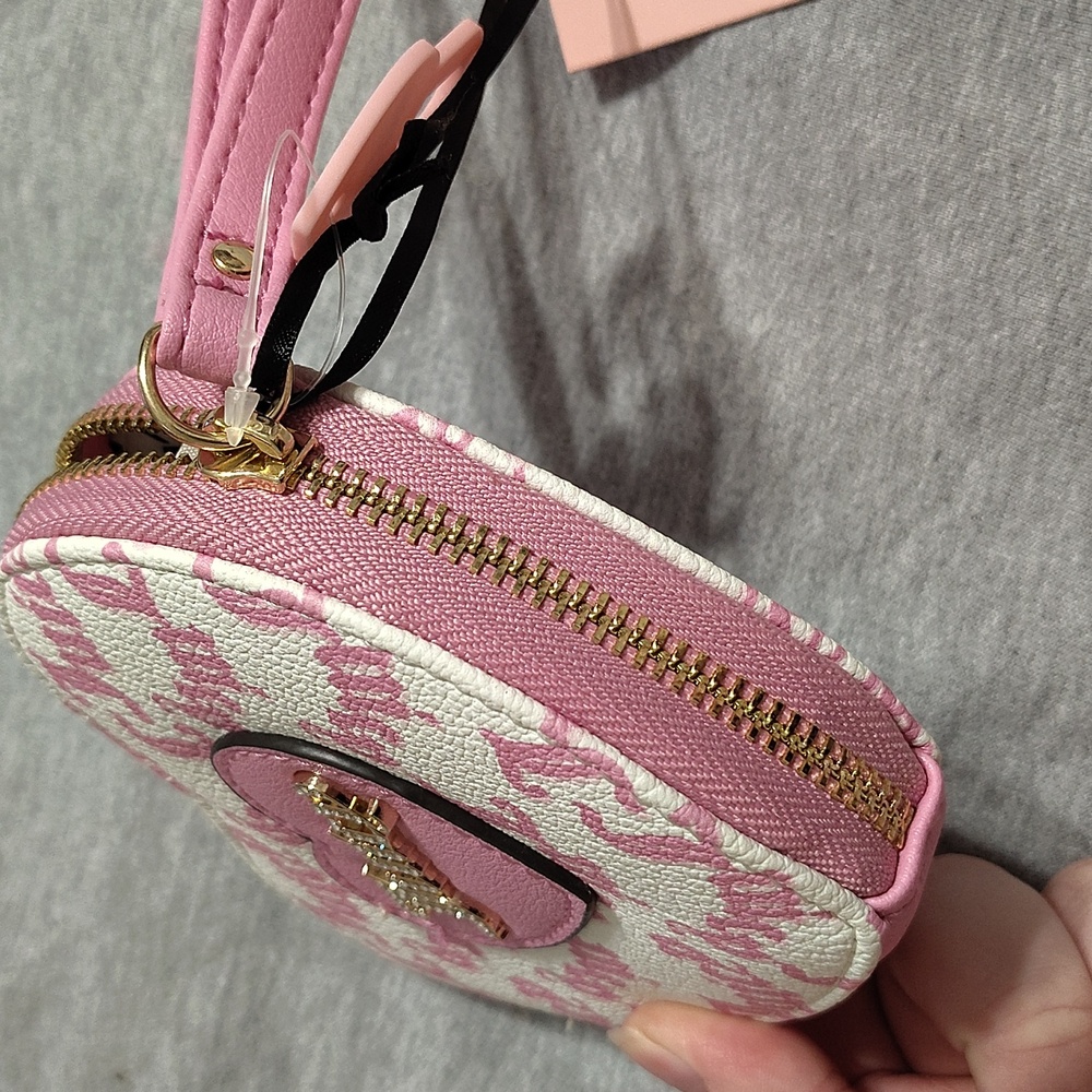💗 NWT Juicy Couture Heart Coin Purse / Wristlet – Pink Logo Print - Picture 6 of 10